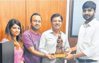 होटल एसोसिएशन ने निगम आयुक्त से की भेंट, मांगें और जरूरतें बताईं